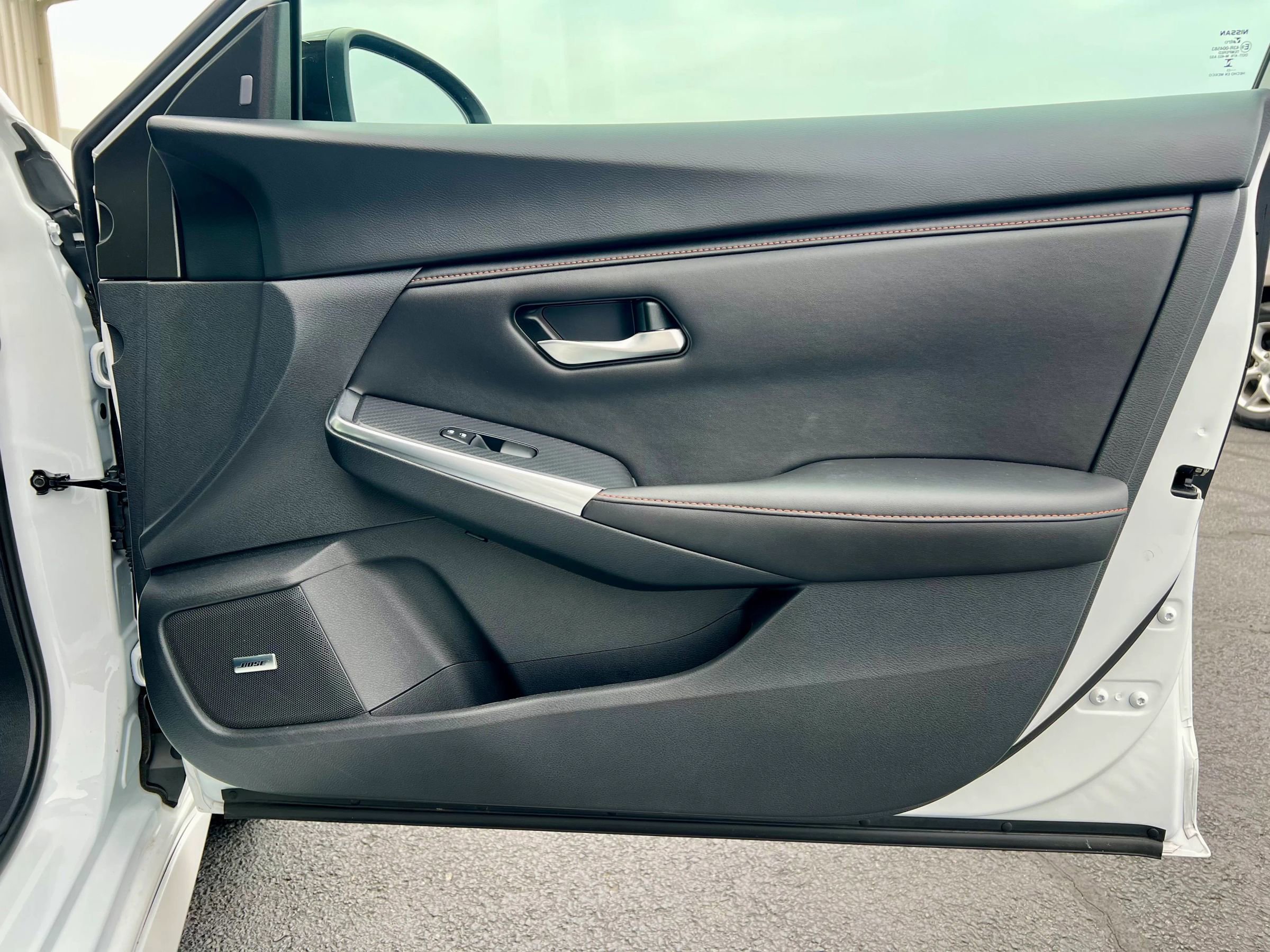 Used 2023 Nissan Sentra SR w/ SR Premium Package image 35