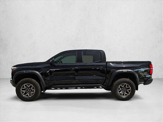 Used 2024 Chevrolet Colorado ZR2 w/ Technology Package AWD/4WD image 8