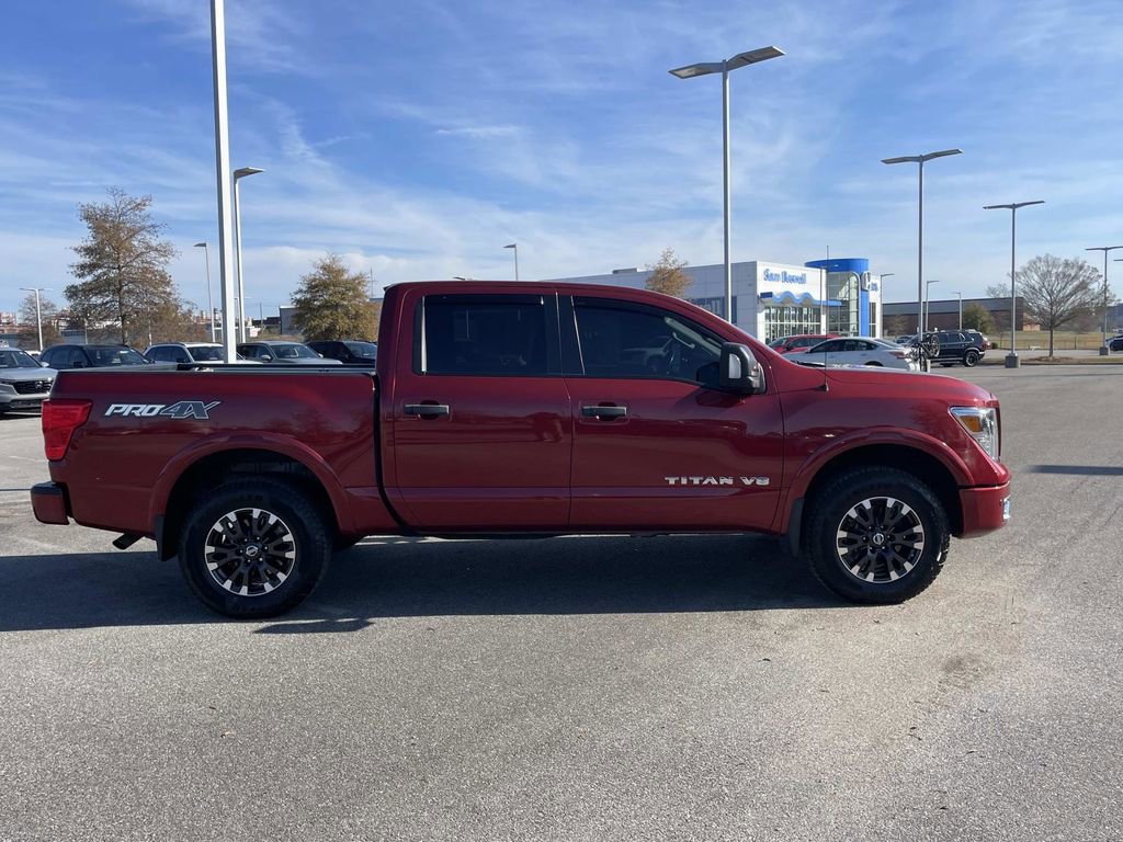 Used 2018 Nissan Titan PRO-4X w/ Pro-4x Convenience Package image 2