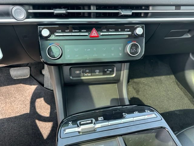 Used 2025 Hyundai Tucson Limited AWD/4WD image 24