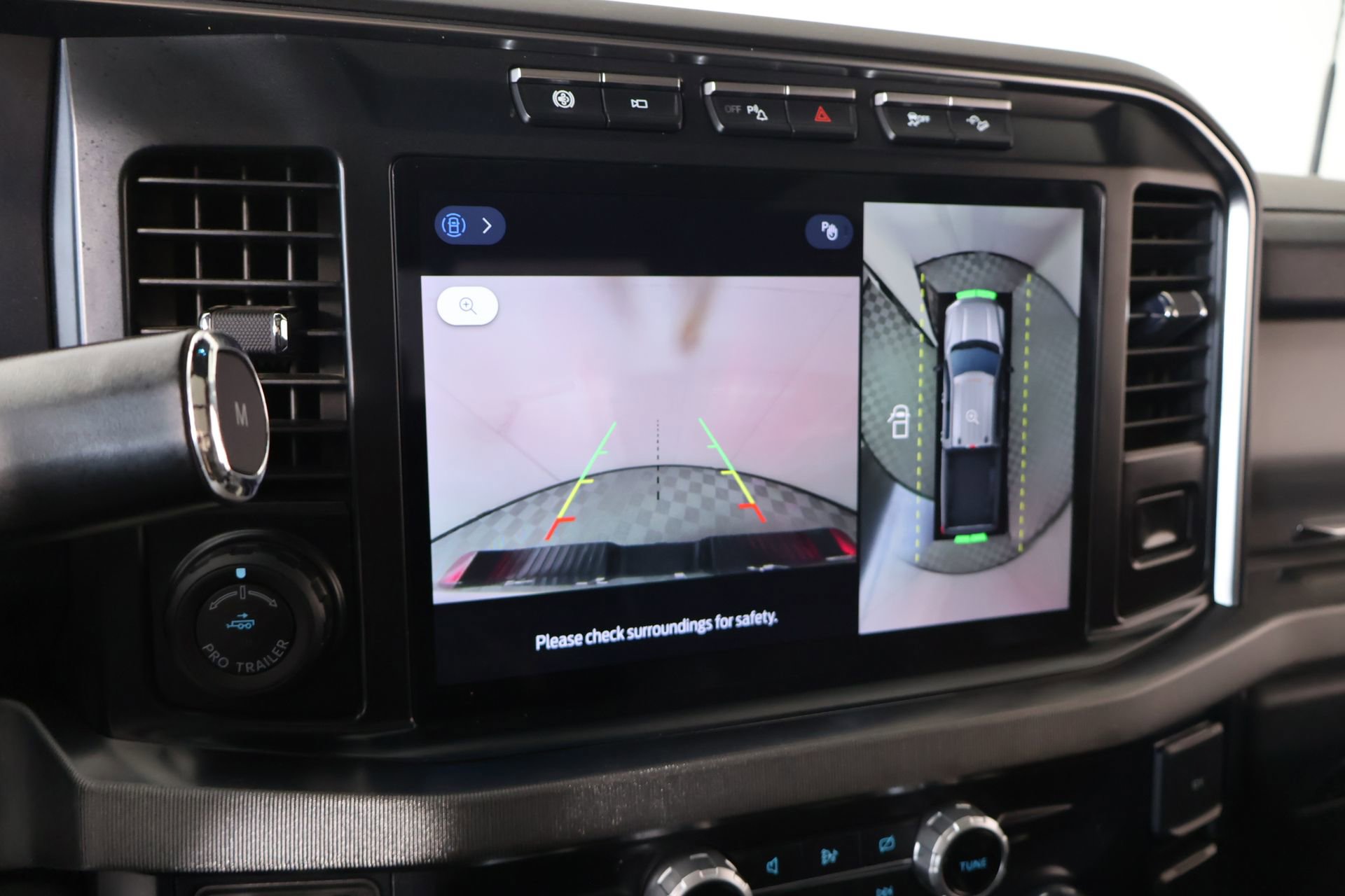 Used 2024 Ford F350 Platinum image 6