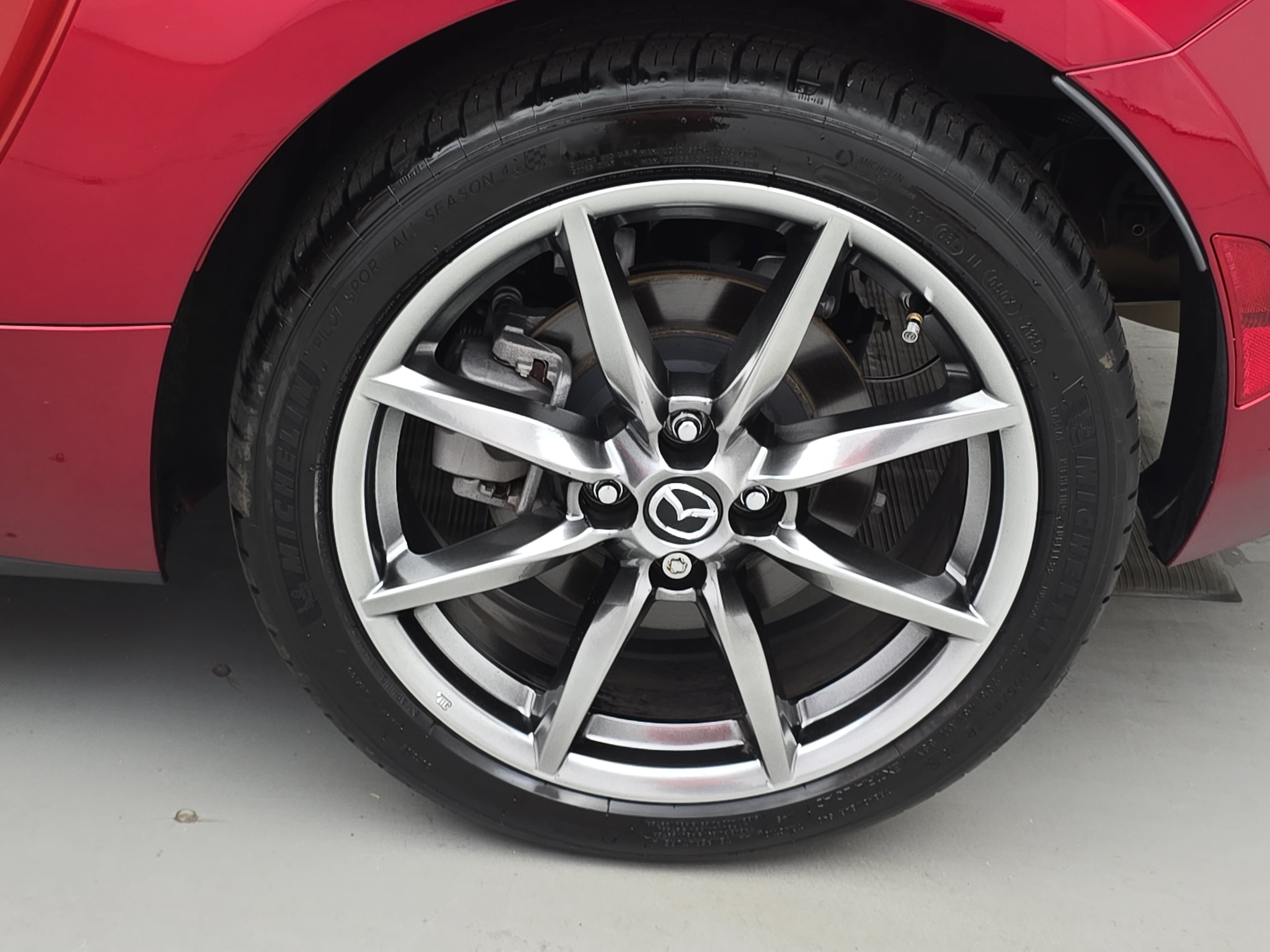 Used 2023 MAZDA MX-5 Miata Grand Touring RWD image 31