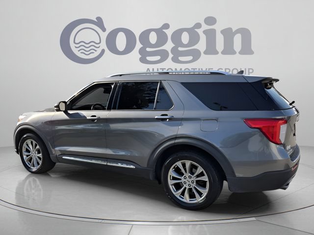 Used 2021 Ford Explorer Limited w/ Equipment Group 301A RWD image 3