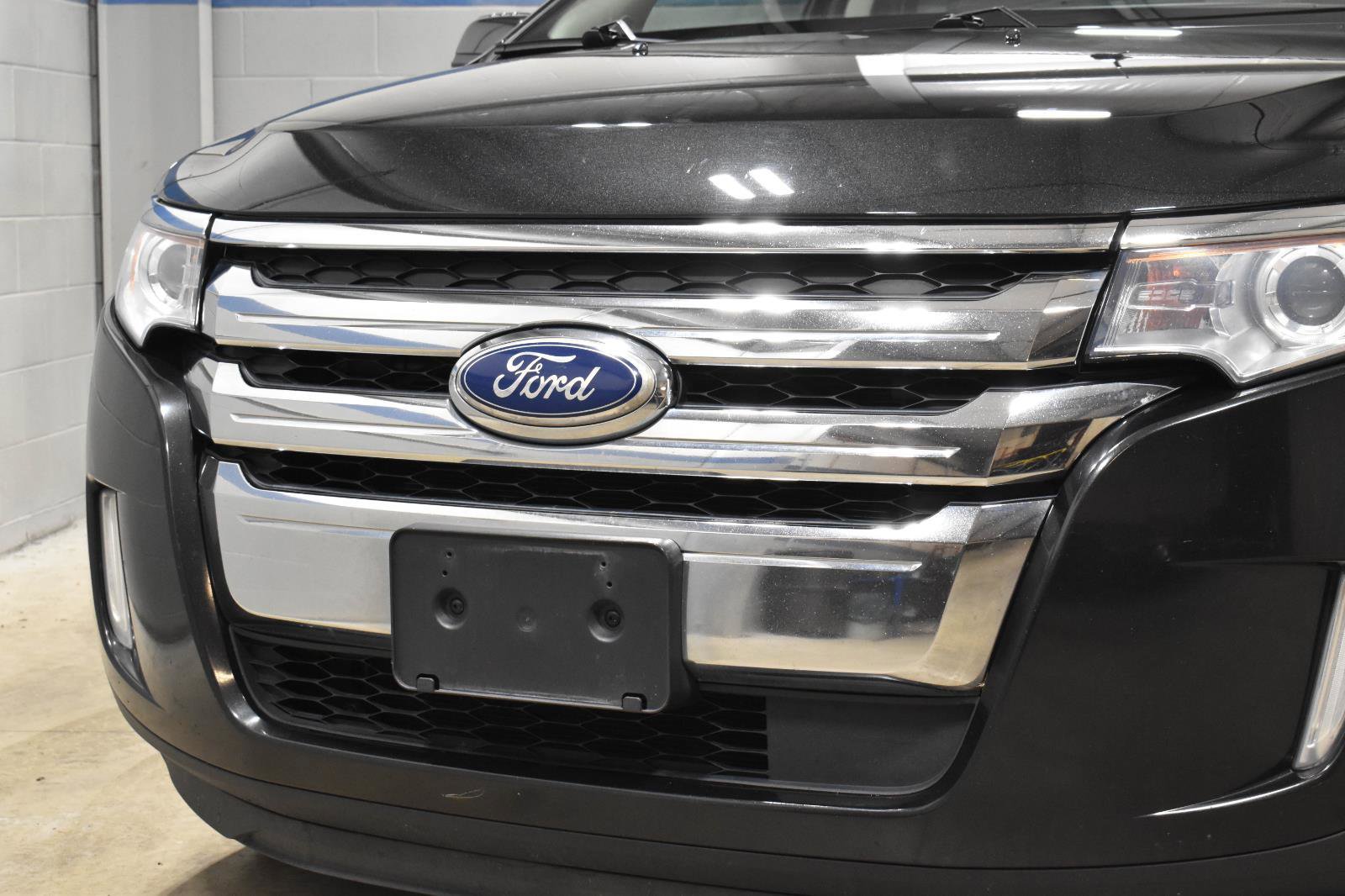 Used 2014 Ford Edge Limited w/ Canadian Touring Package image 32