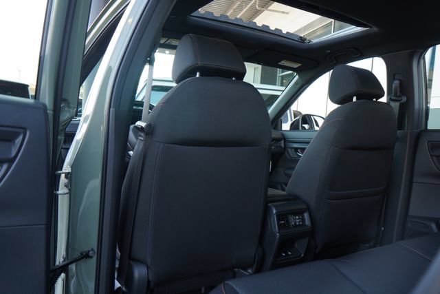 Used 2026 Honda CR-V TrailSport image 32
