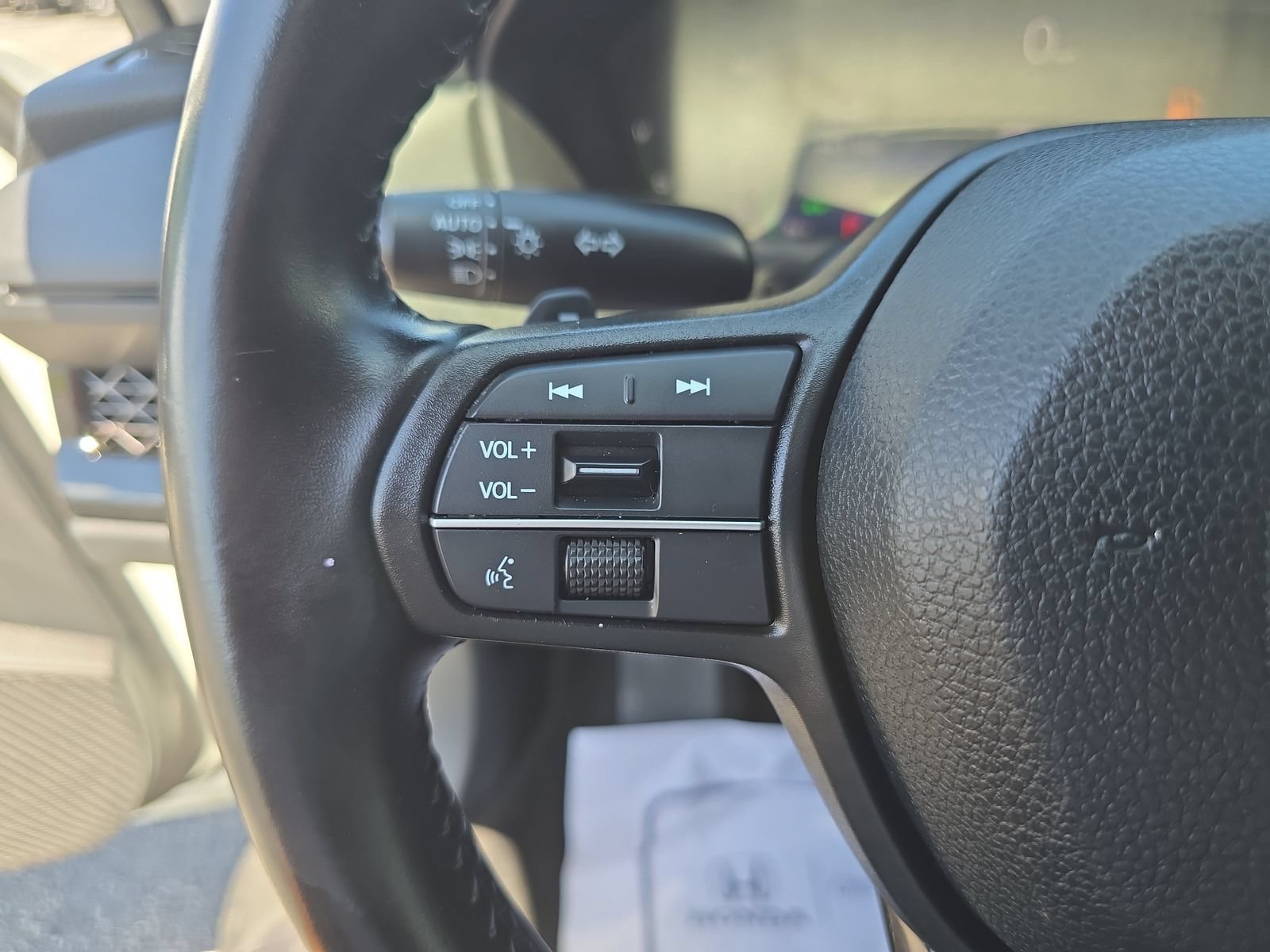 Used 2023 Honda Accord EX-L image 22