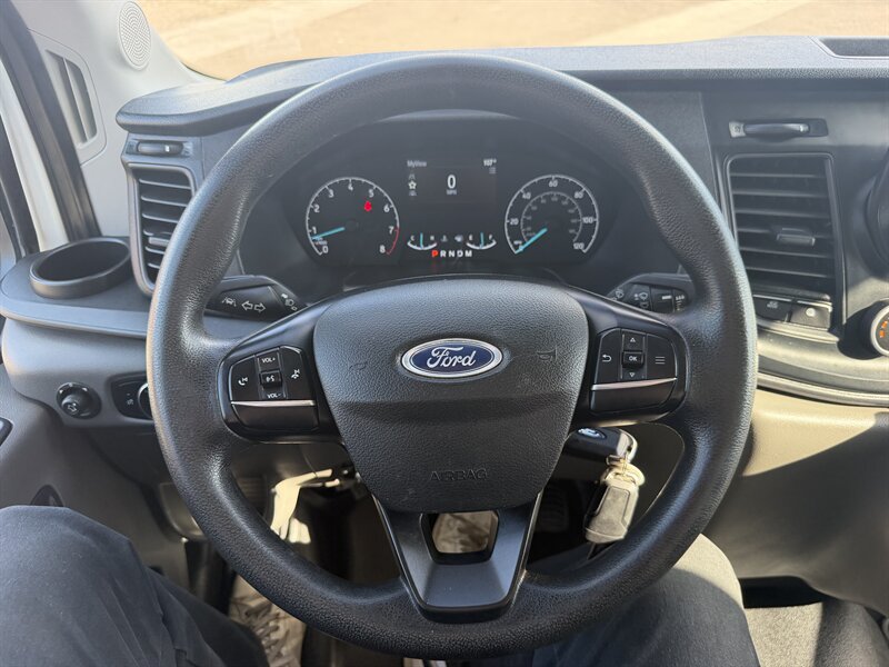 Used 2023 Ford Transit 350 DRW RWD image 12