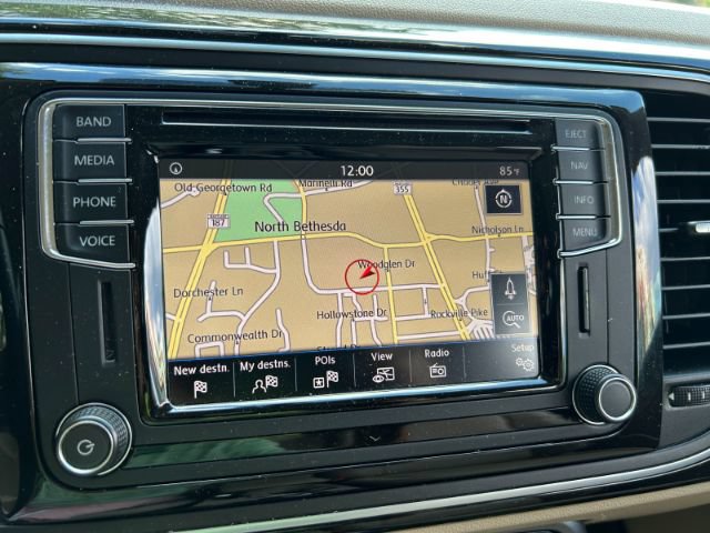 Used 2017 Volkswagen Beetle 1.8T SEL w/ Beetle Lighting Package FWD image 13