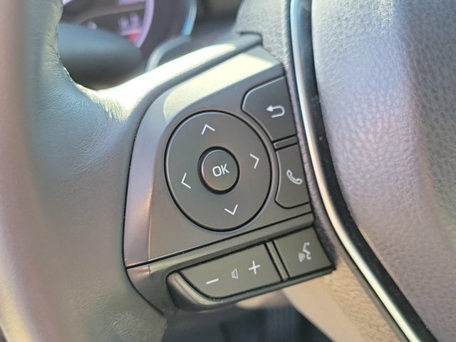 Used 2018 Toyota Camry SE FWD image 23