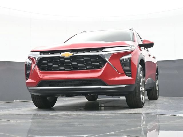 New 2026 Chevrolet Trax LT w/ Sunroof Package FWD image 48