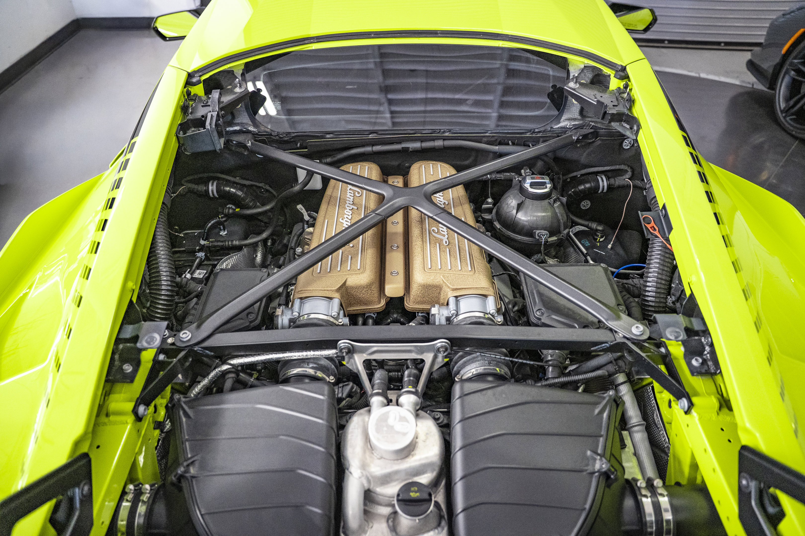 Used 2023 Lamborghini Huracan STO RWD image 62