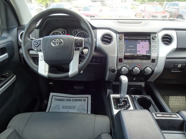 Used 2015 Toyota Tundra SR5 w/ TRD Off Road Package AWD/4WD image 20