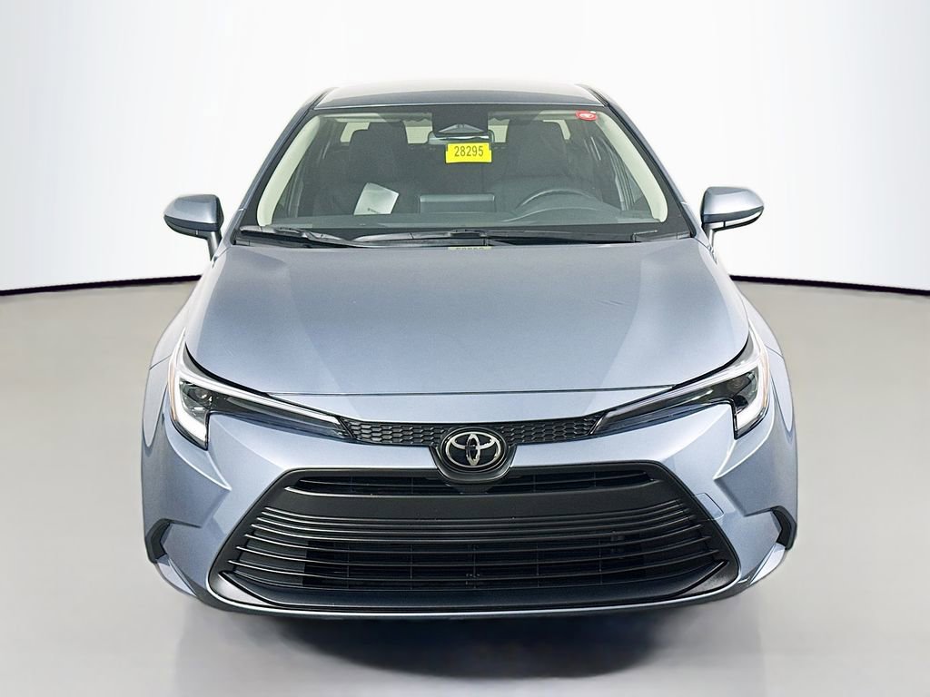 New 2026 Toyota Corolla LE image 2