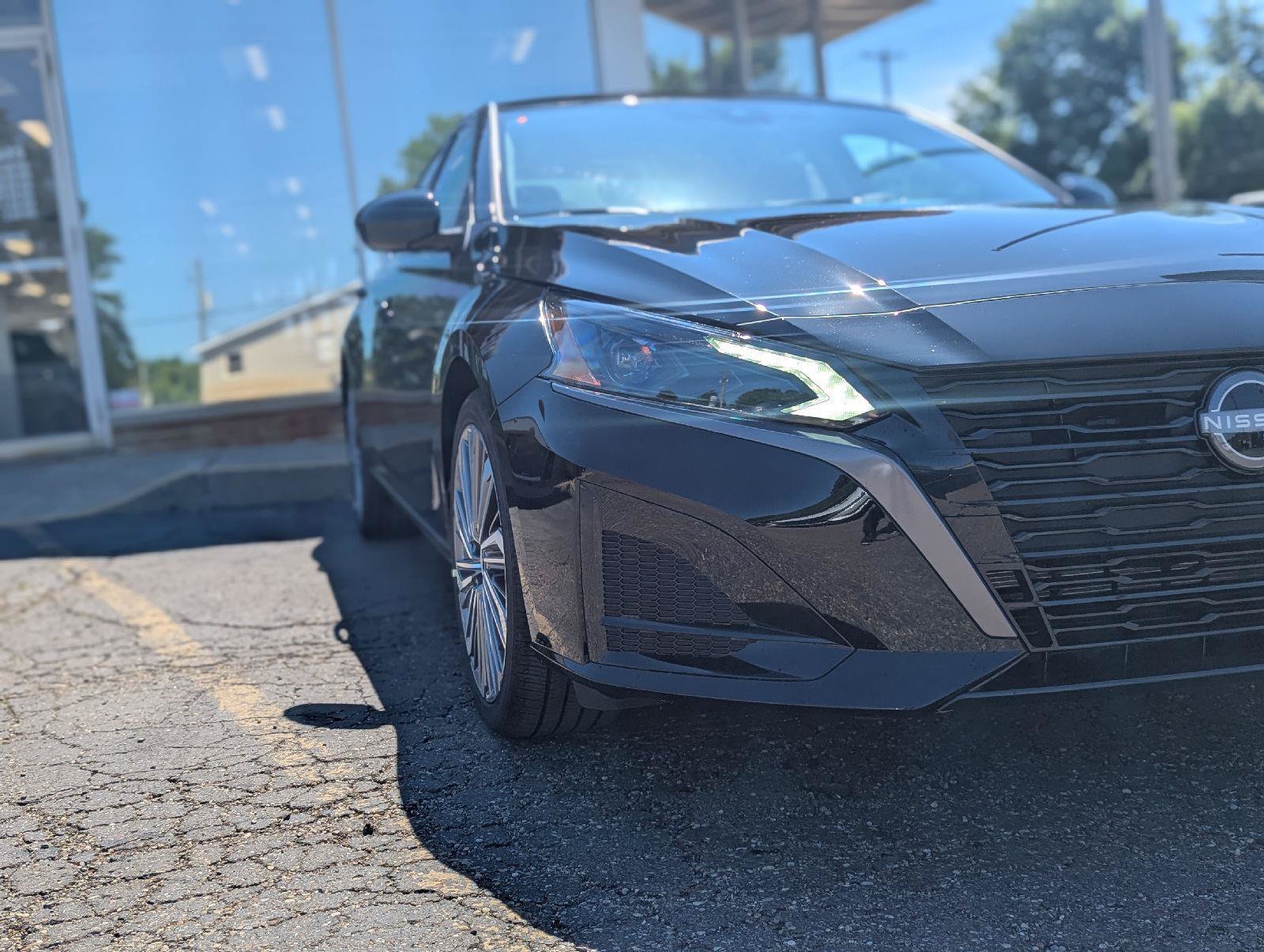 New 2026 Nissan Altima 2.5 SV FWD image 9