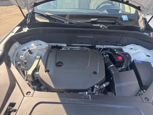 Used 2023 Volvo XC90 B6 Ultimate w/ Protection Package Premier image 38