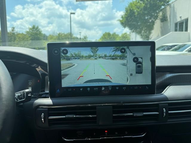 New 2025 Lincoln Corsair Reserve image 10