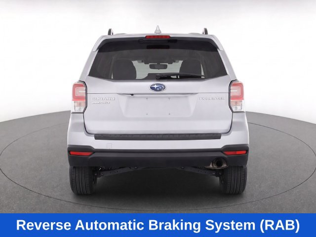 Used 2017 Subaru Forester 2.5i Limited AWD/4WD image 6