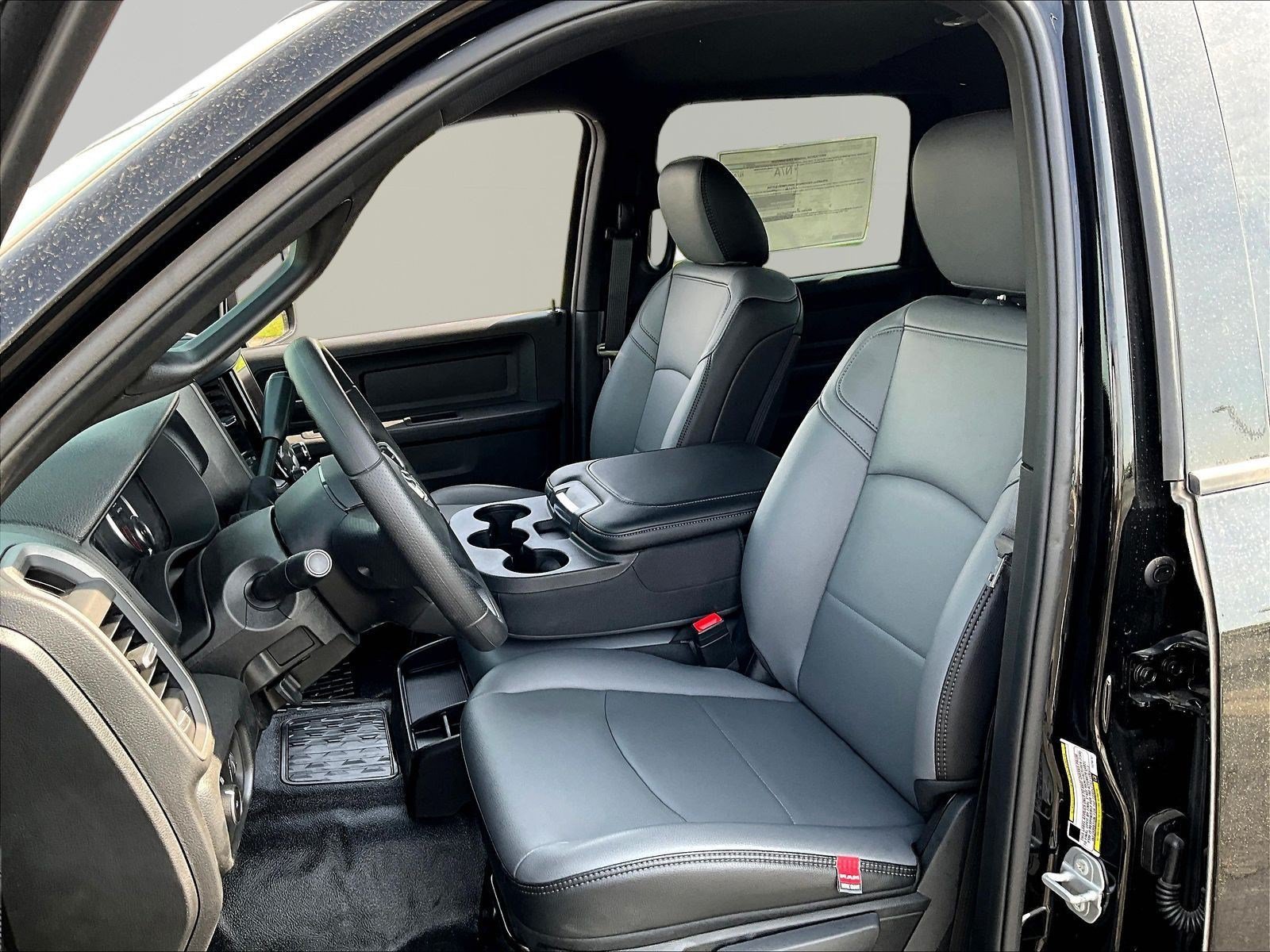 New 2026 RAM 3500 Tradesman w/ Chrome Appearance Group A AWD/4WD image 17