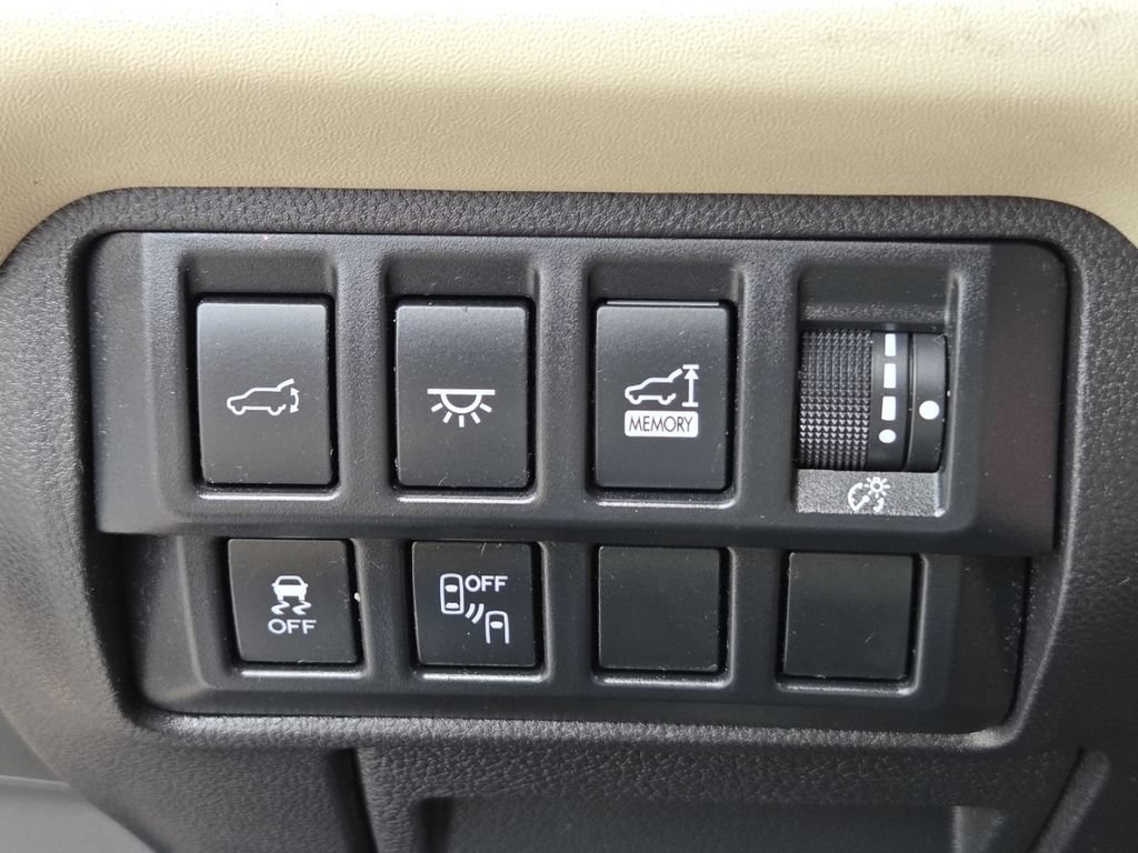 Used 2021 Subaru Ascent Limited w/ Popular Package #2A AWD/4WD image 6