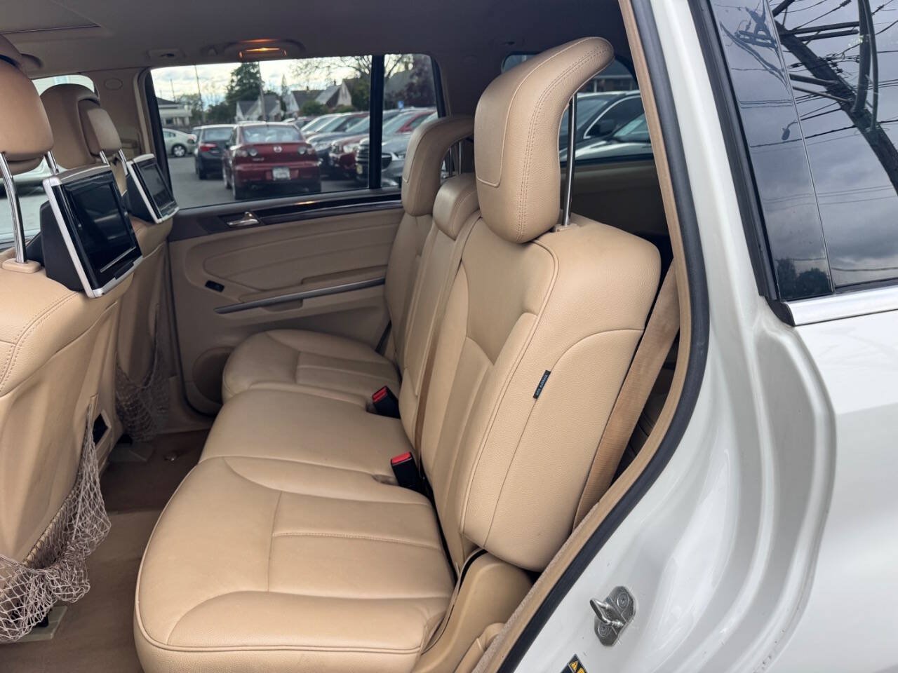 Used 2012 Mercedes-Benz GL 450 4MATIC image 16