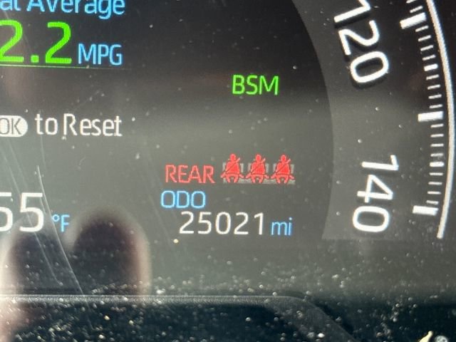 Used 2023 Toyota RAV4 XLE Premium image 25