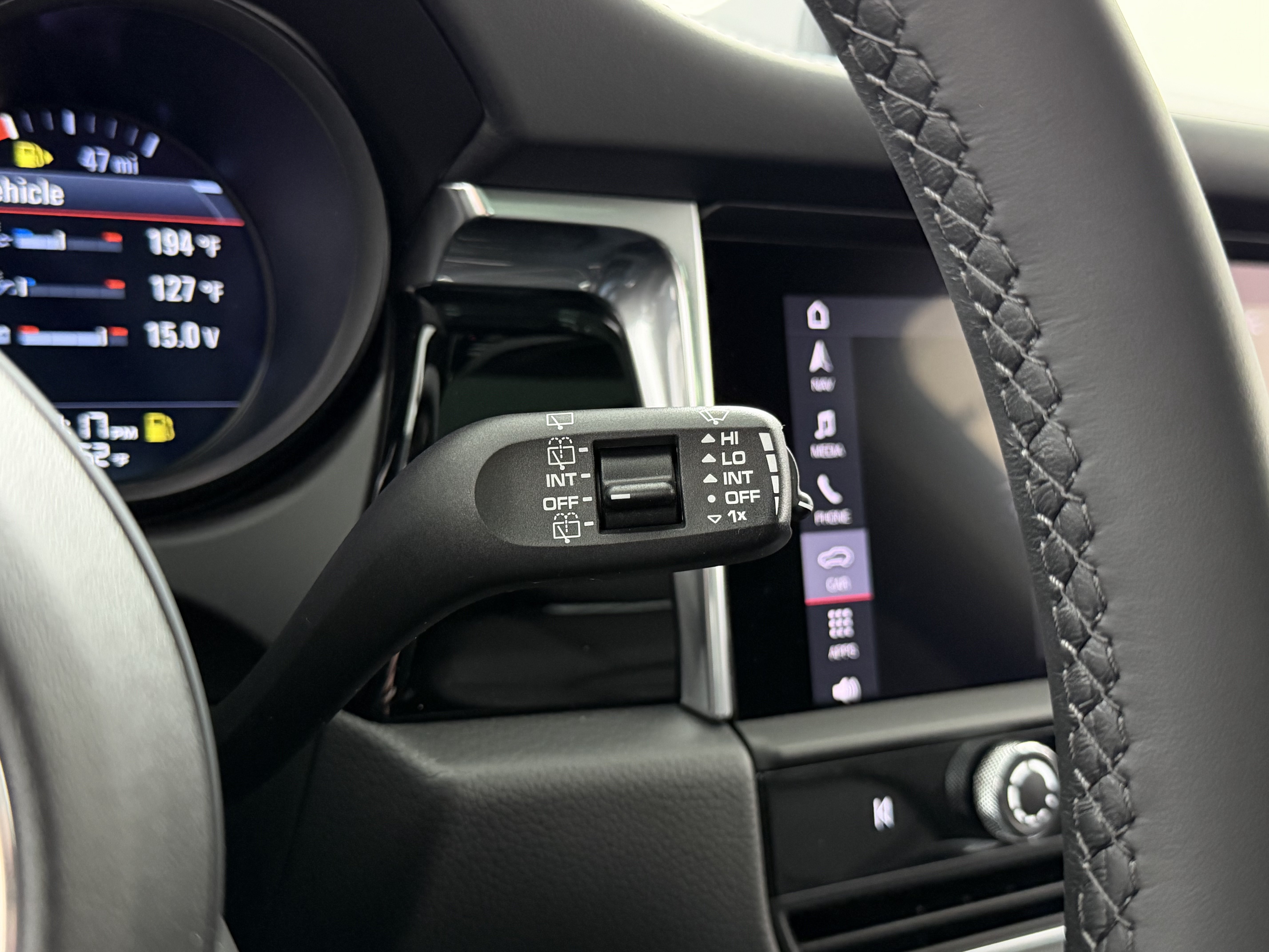 Certified 2026 Porsche Macan AWD/4WD image 52