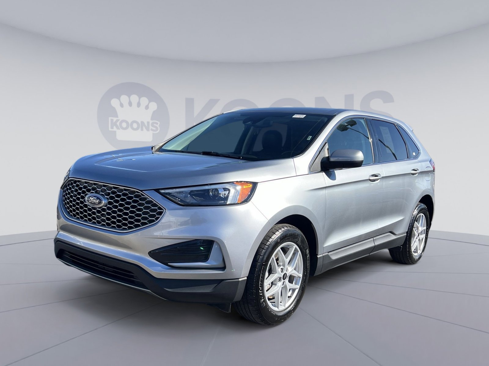 Certified 2024 Ford Edge SEL image 1