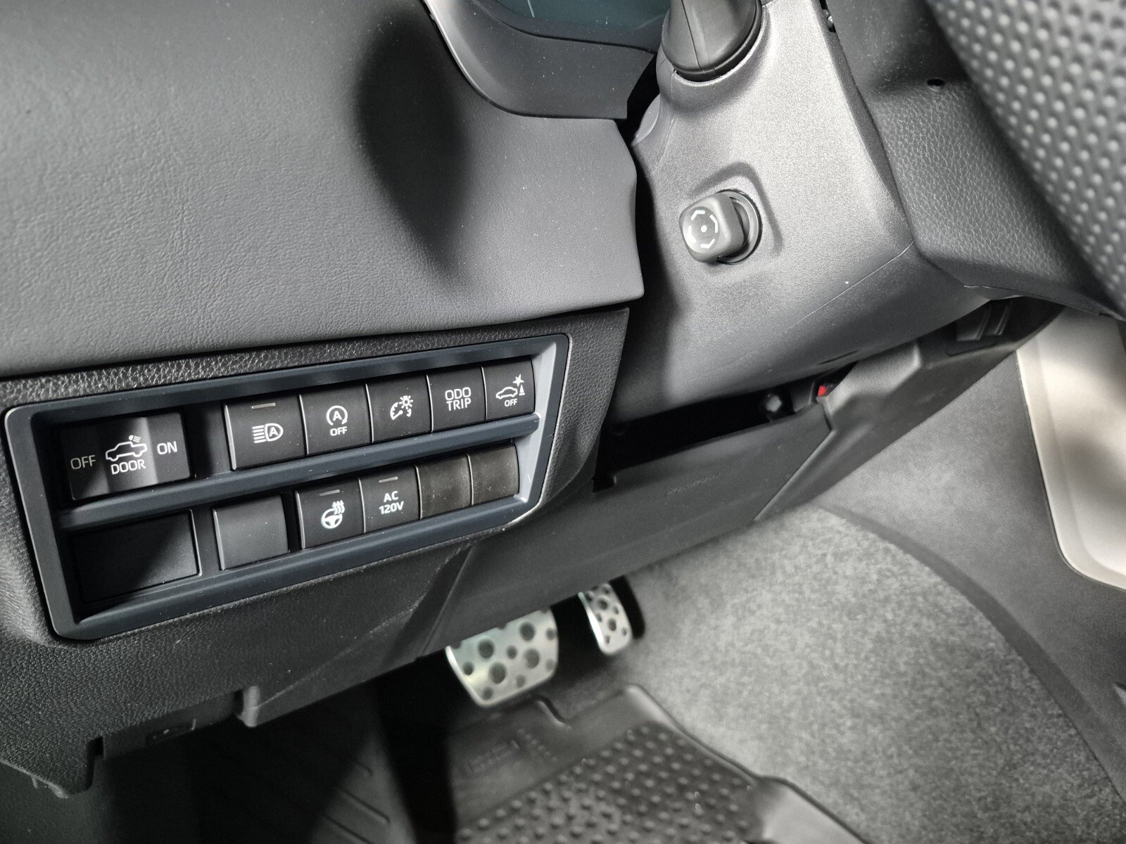 New 2026 Toyota Tundra Platinum image 23