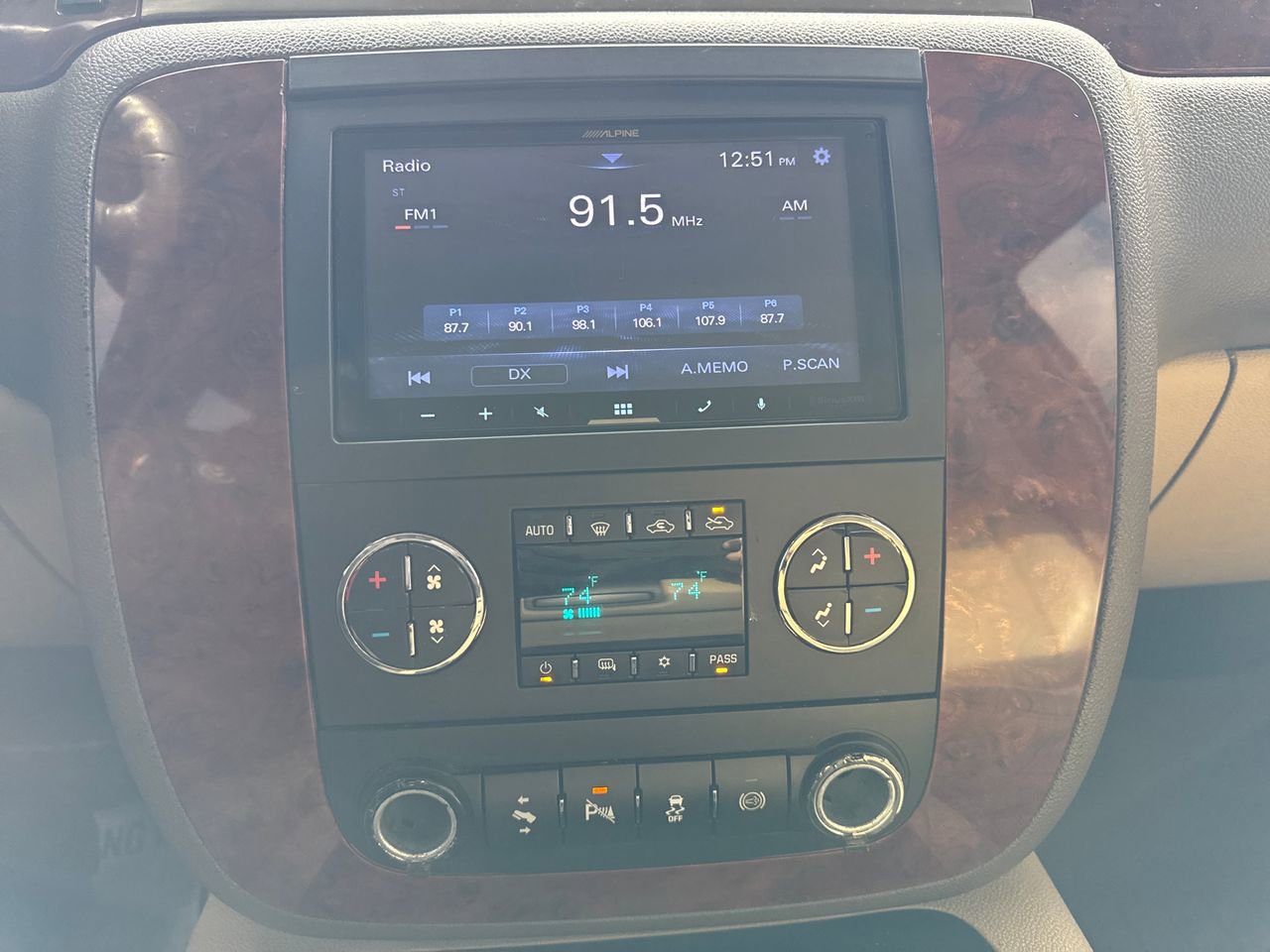 Used 2013 Chevrolet Silverado 2500 LTZ w/ LTZ Plus Package image 21