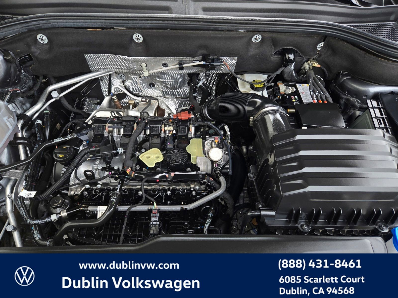 Used 2024 Volkswagen Atlas Cross Sport SE image 26