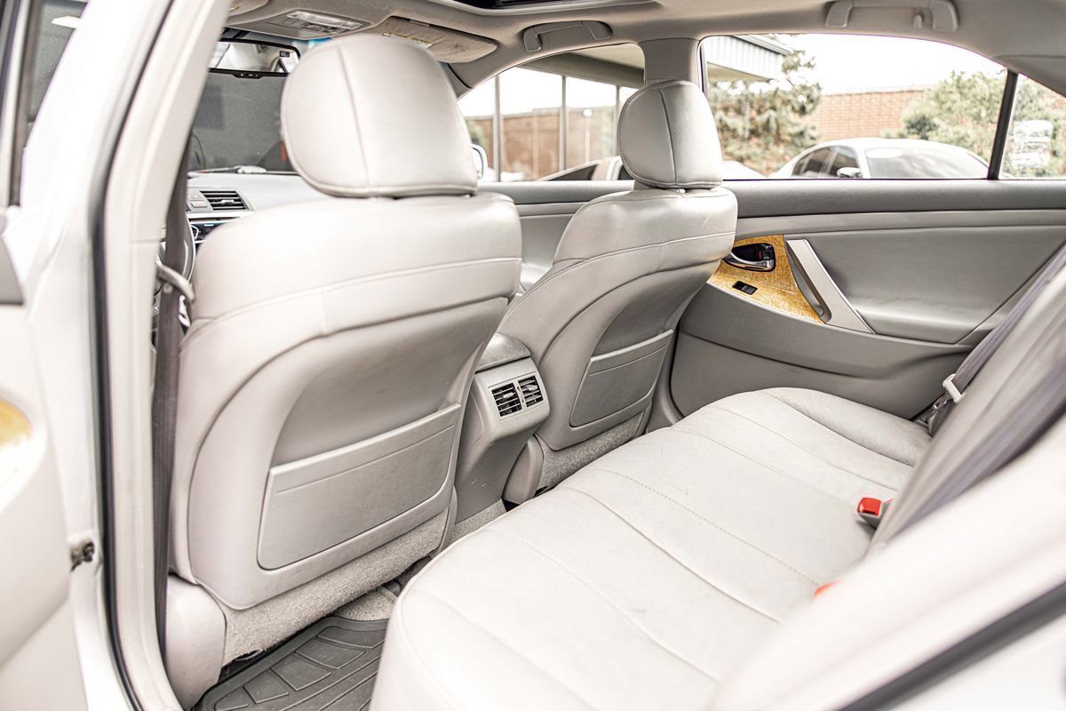 Used 2007 Toyota Camry XLE FWD image 33