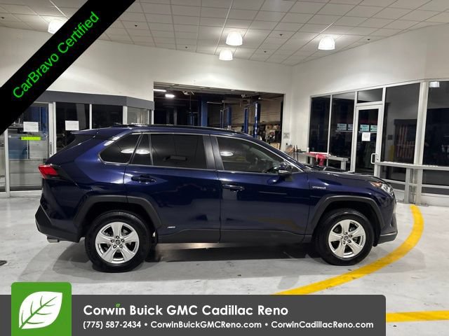 Used 2019 Toyota RAV4 XLE w/ Carpet Mat Package AWD/4WD image 8