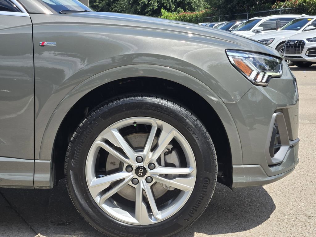 Certified 2024 Audi Q3 2.0T Premium Plus AWD/4WD image 13