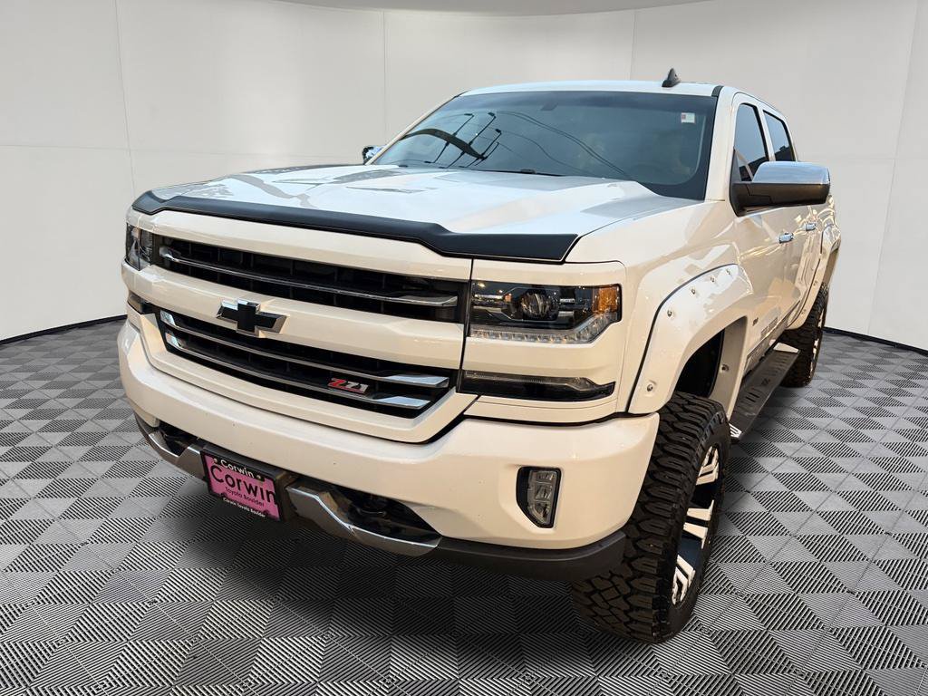 Used 2018 Chevrolet Silverado 1500 LTZ Z71 AWD/4WD image 3