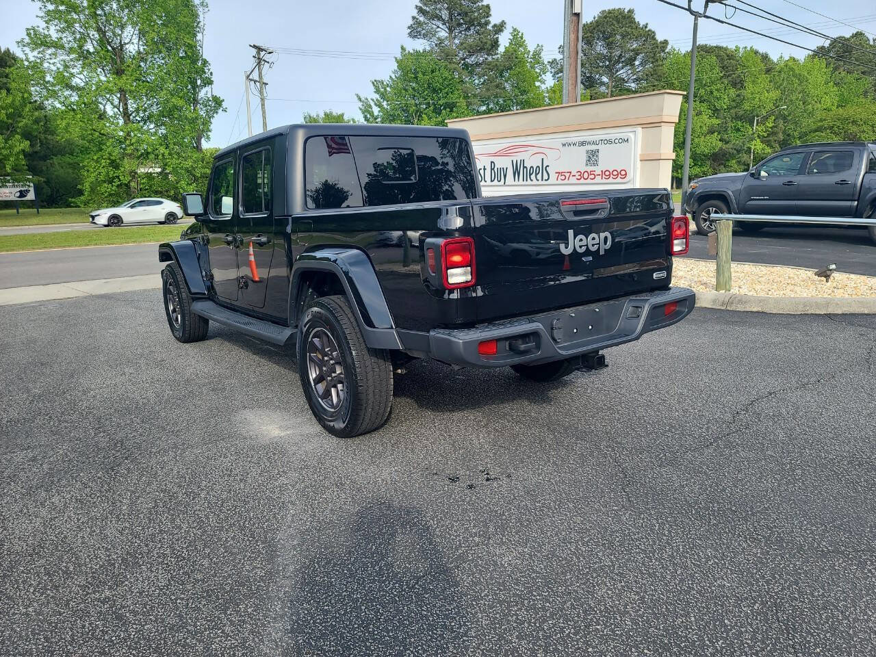 Used 2021 Jeep Gladiator Overland w/ Popular Equipment Package image 5