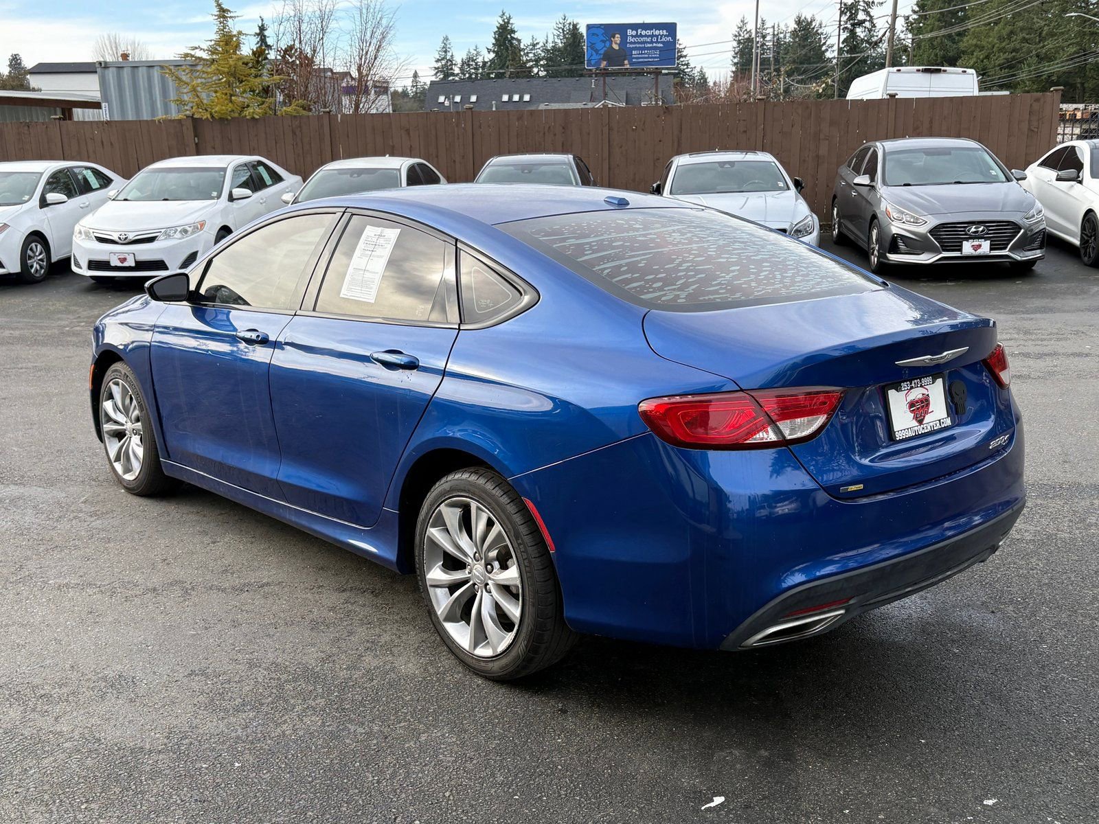 Used 2015 Chrysler 200 S image 5