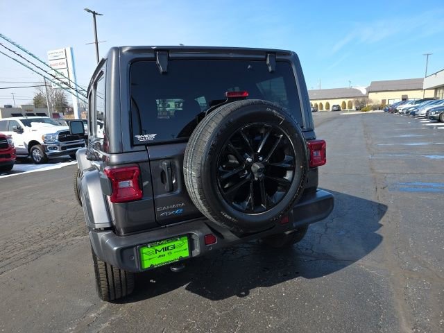 Used 2025 Jeep Wrangler Unlimited Sahara w/ Safety Group image 5