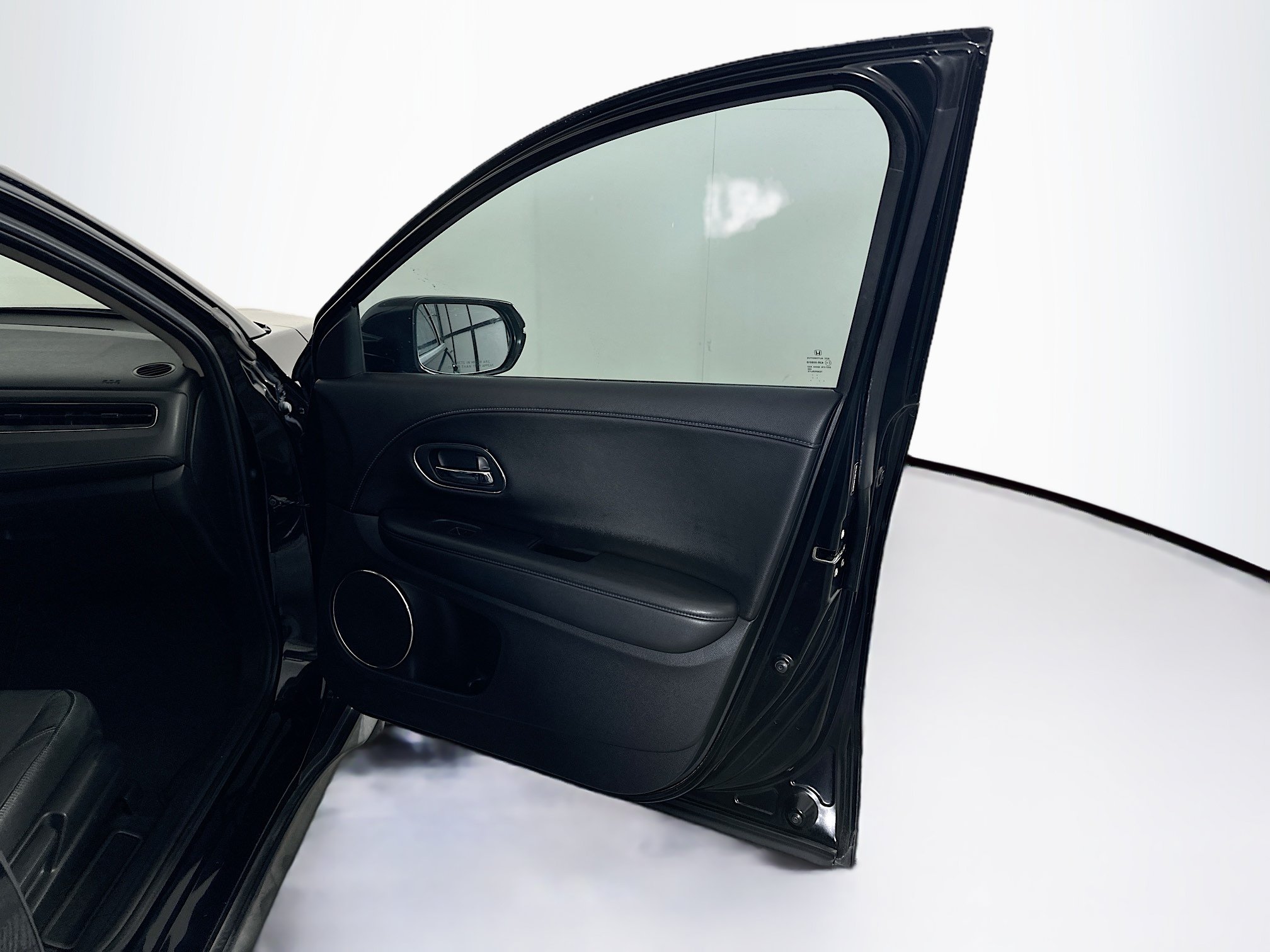 Used 2016 Honda HR-V EX-L image 30
