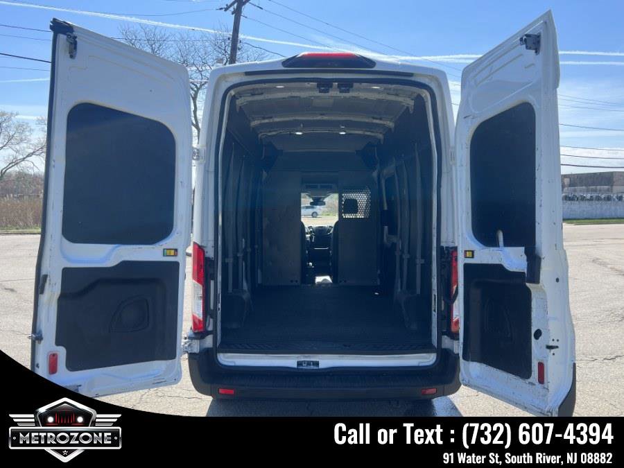 Used 2019 Ford Transit 250 148 High Roof image 12