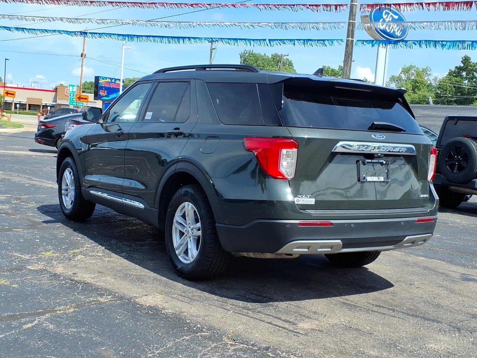 Certified 2023 Ford Explorer XLT w/ Equipment Group 202A AWD/4WD image 14