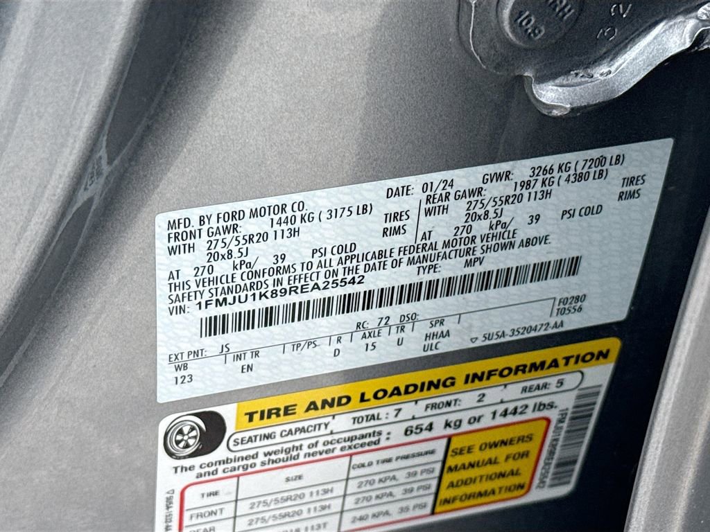 Used 2024 Ford Expedition Limited image 35