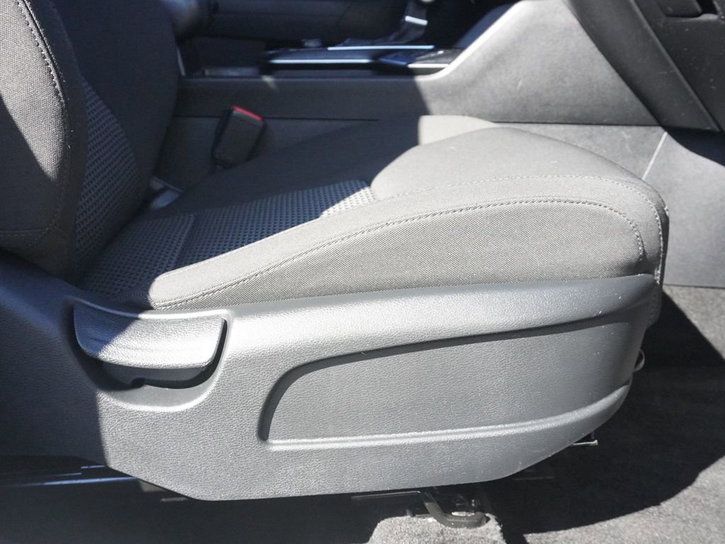 Used 2023 Kia Sportage LX image 24