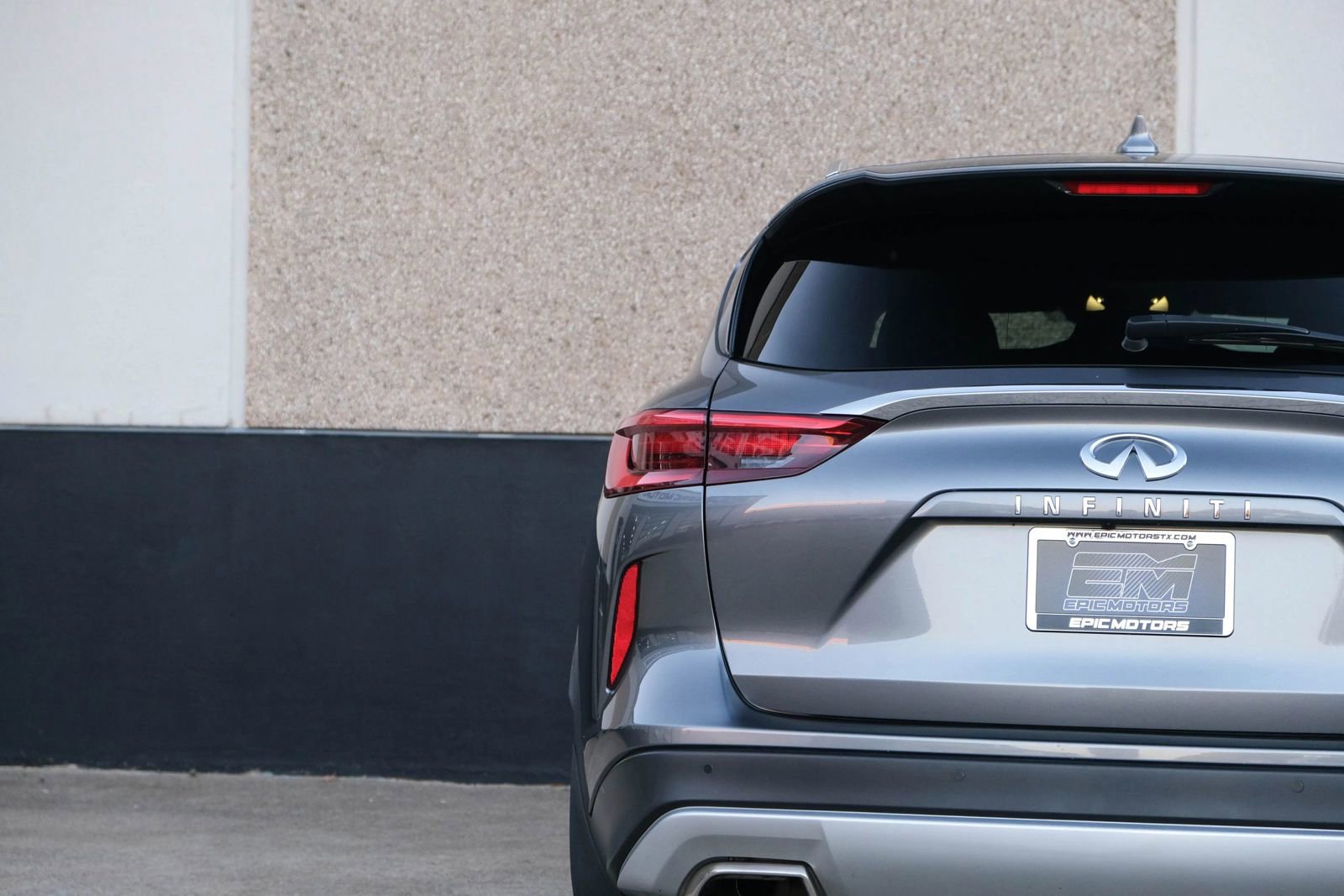 Used 2022 INFINITI QX50 Sensory image 17