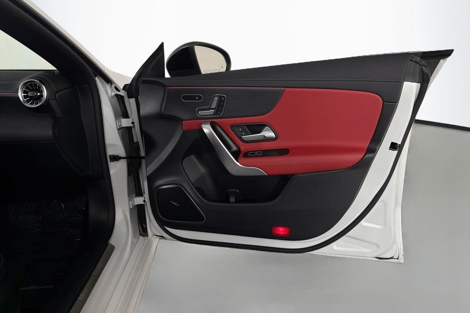 Certified 2023 Mercedes-Benz CLA 250 image 25