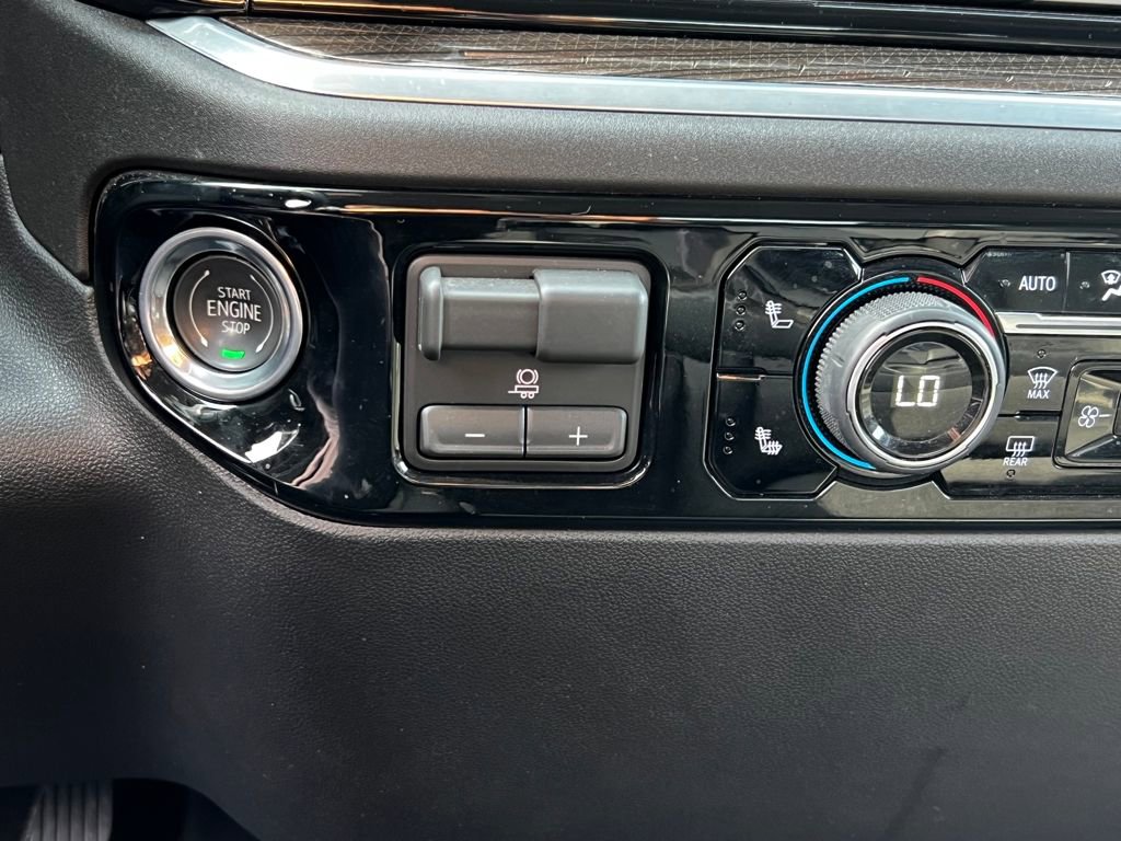 Used 2026 Chevrolet Silverado 1500 RST AWD/4WD image 31