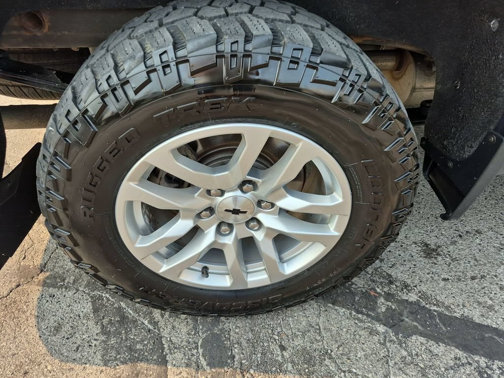 Used 2020 Chevrolet Silverado 1500 RST AWD/4WD image 17