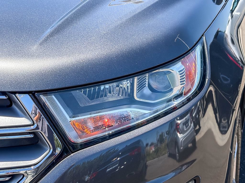 Used 2018 Ford Edge SEL w/ Equipment Group 201A FWD image 7
