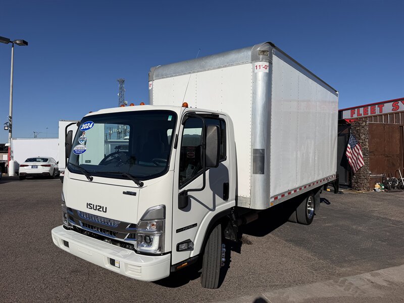 Used 2024 Isuzu NPR RWD image 7