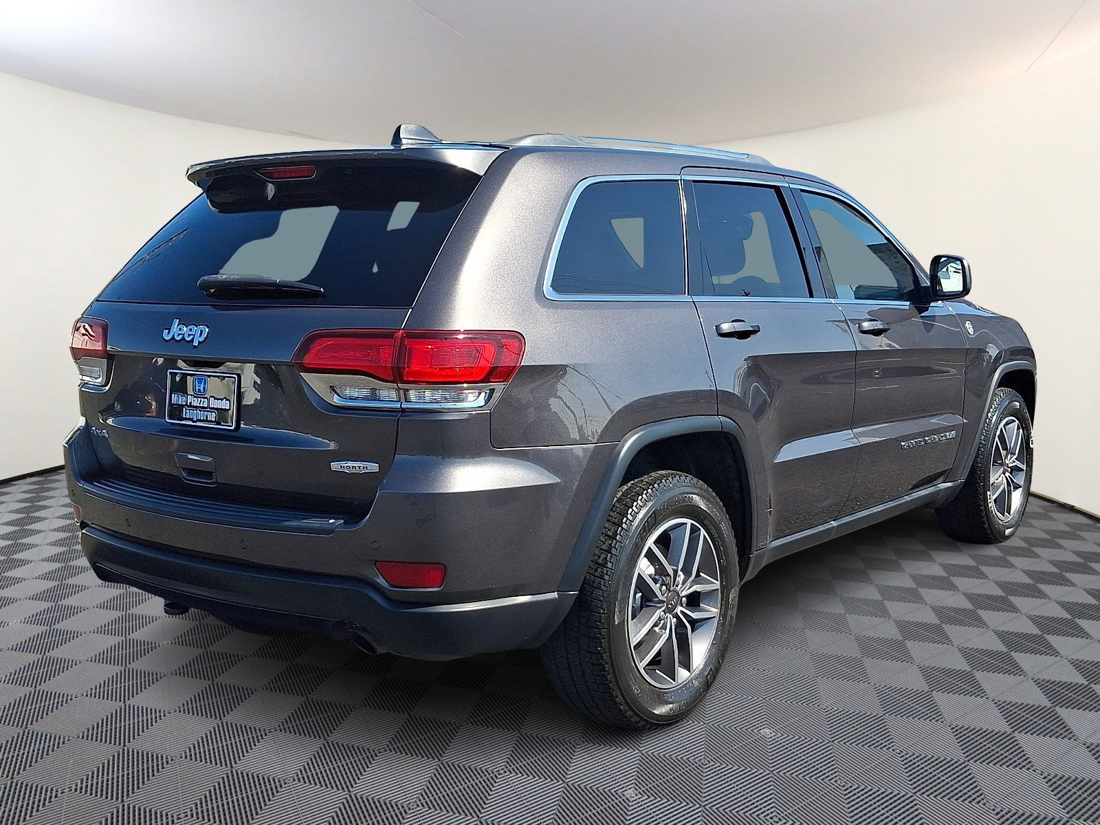 Used 2020 Jeep Grand Cherokee Laredo w/ Quick Order Package 2BN North AWD/4WD image 7