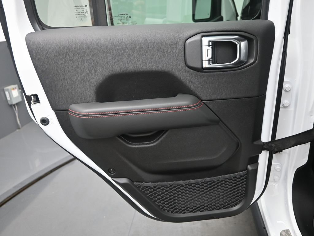 New 2026 Jeep Gladiator Rubicon w/ Safety Group image 14